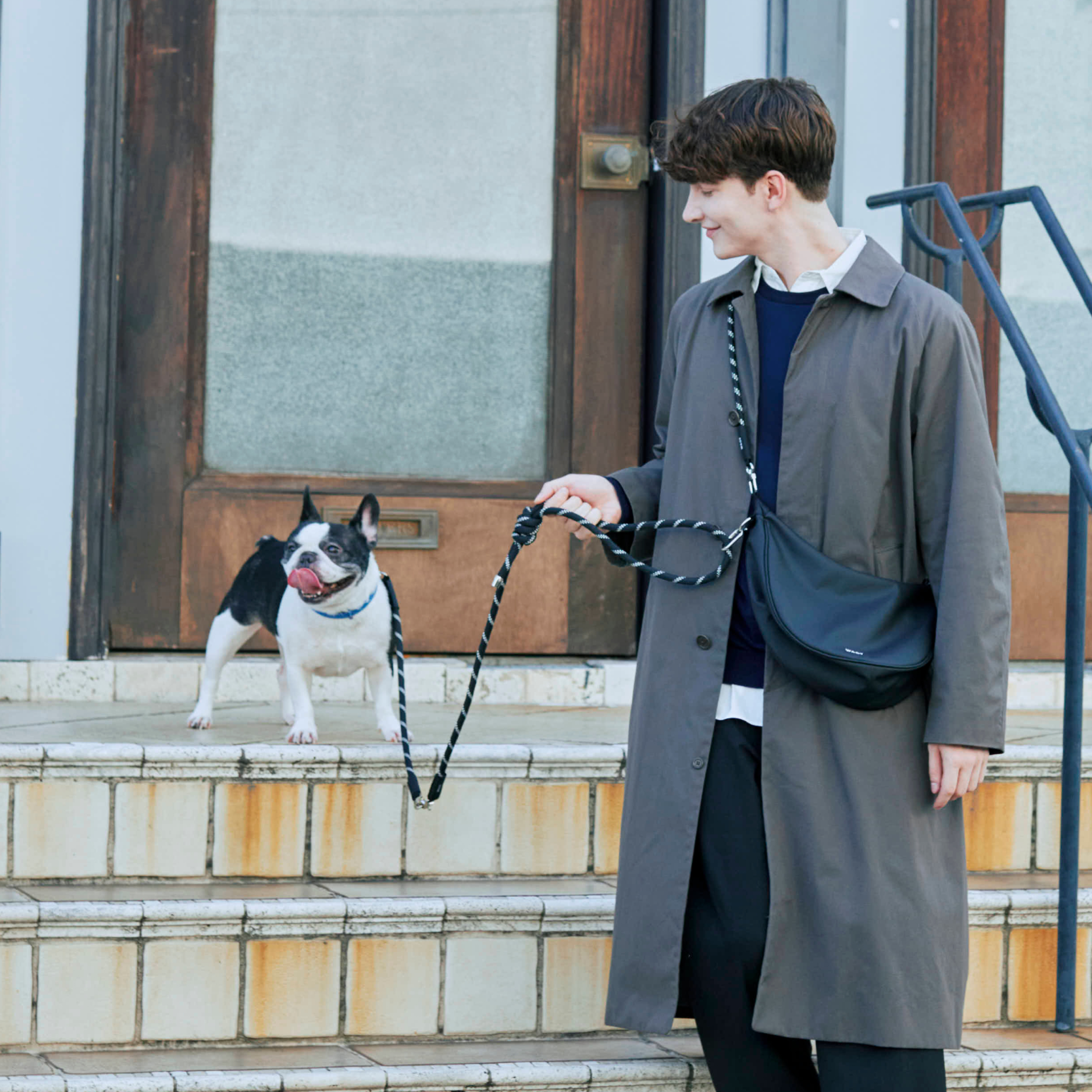 【未使用開封済】ペットリード・バックポーチ付きSHOULDER LEAD BAG WAGY SHOULDER LEAD BAG | リード付きお散歩バッグ